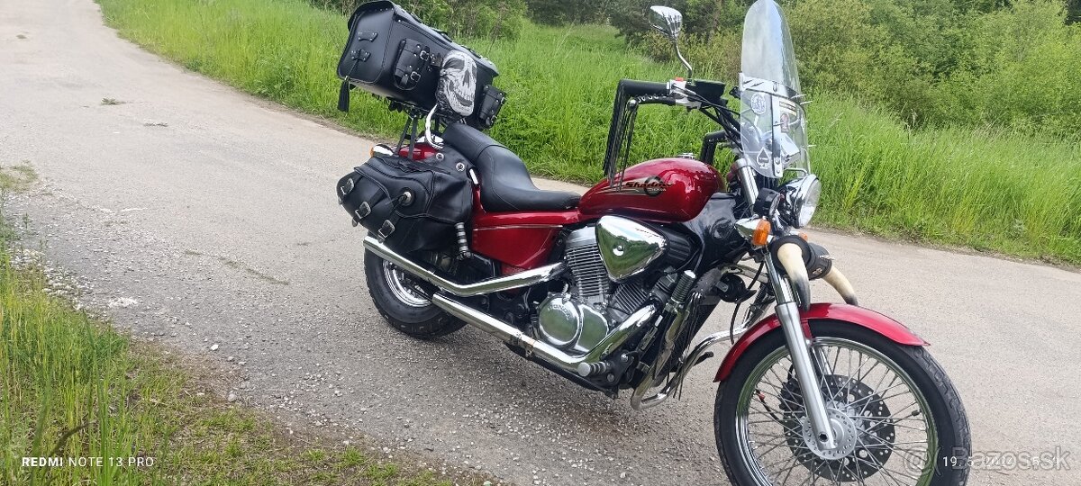 Honda shadow vt600c 2001