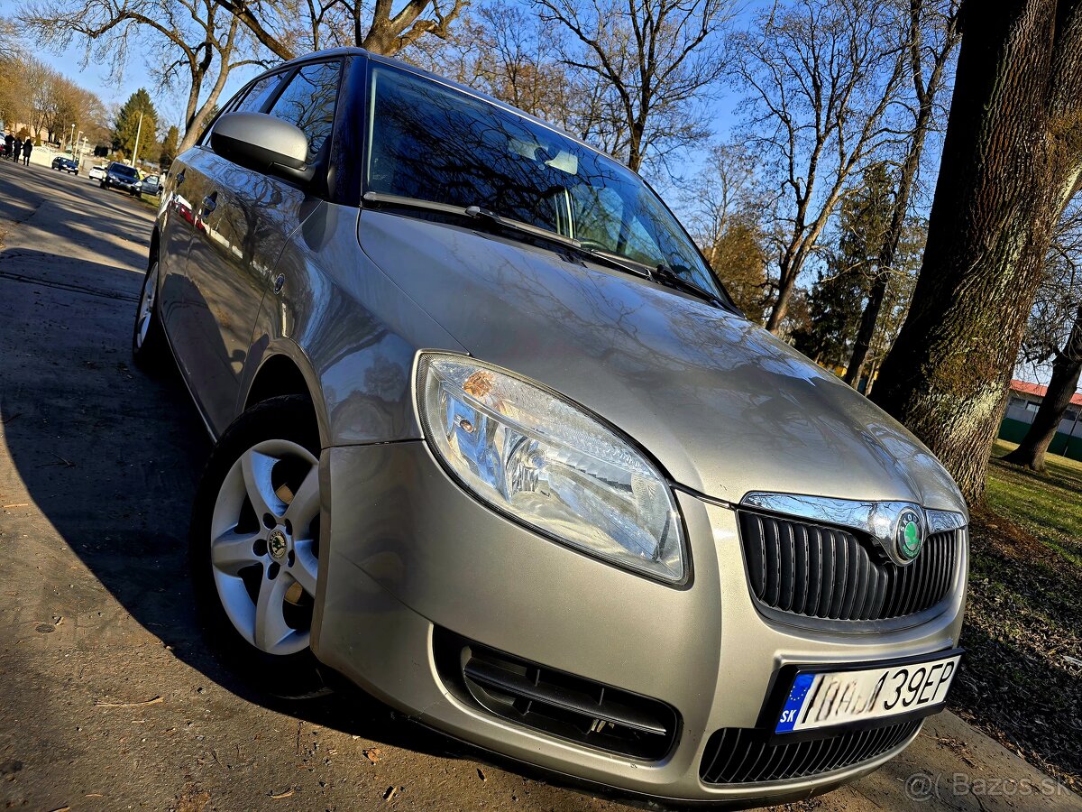 ŠKODA OCTAVIA COMBI II SCOUT 4x4-2.0TDi 103Kw