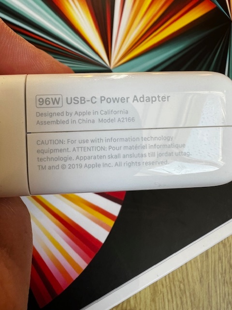 Apple USB-C Power Adapter 96W /Super cena/