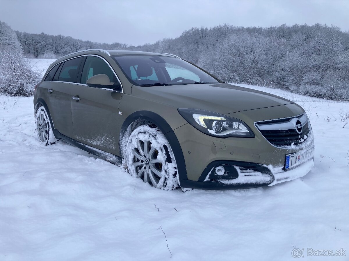 Opel Insignia Country Tourer SK auto