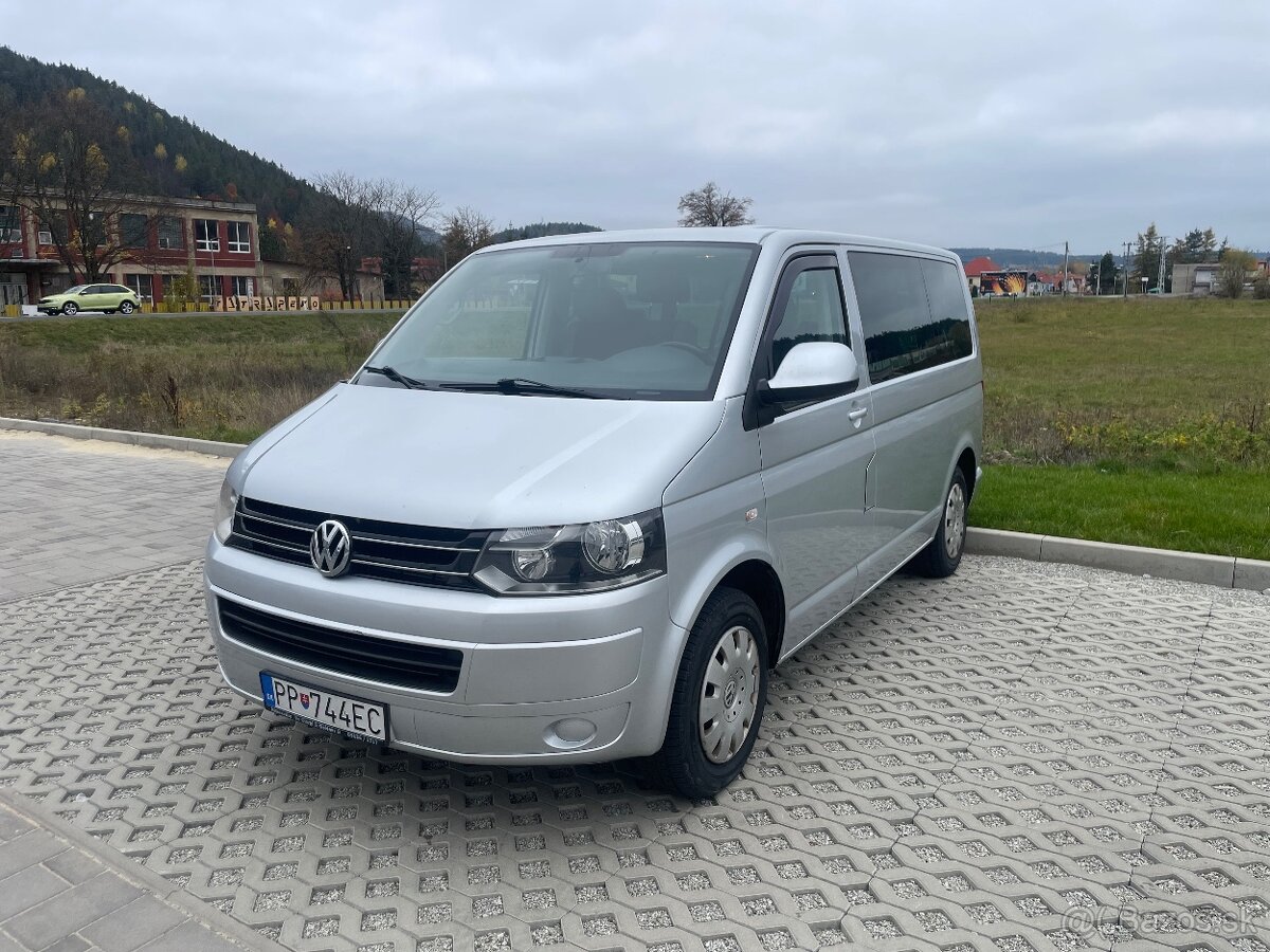 VW Caravelle T5