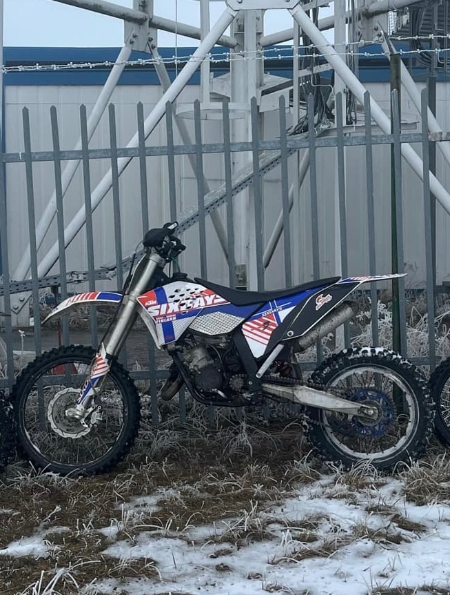 KTM EXC 125 2010 sixdays ročník