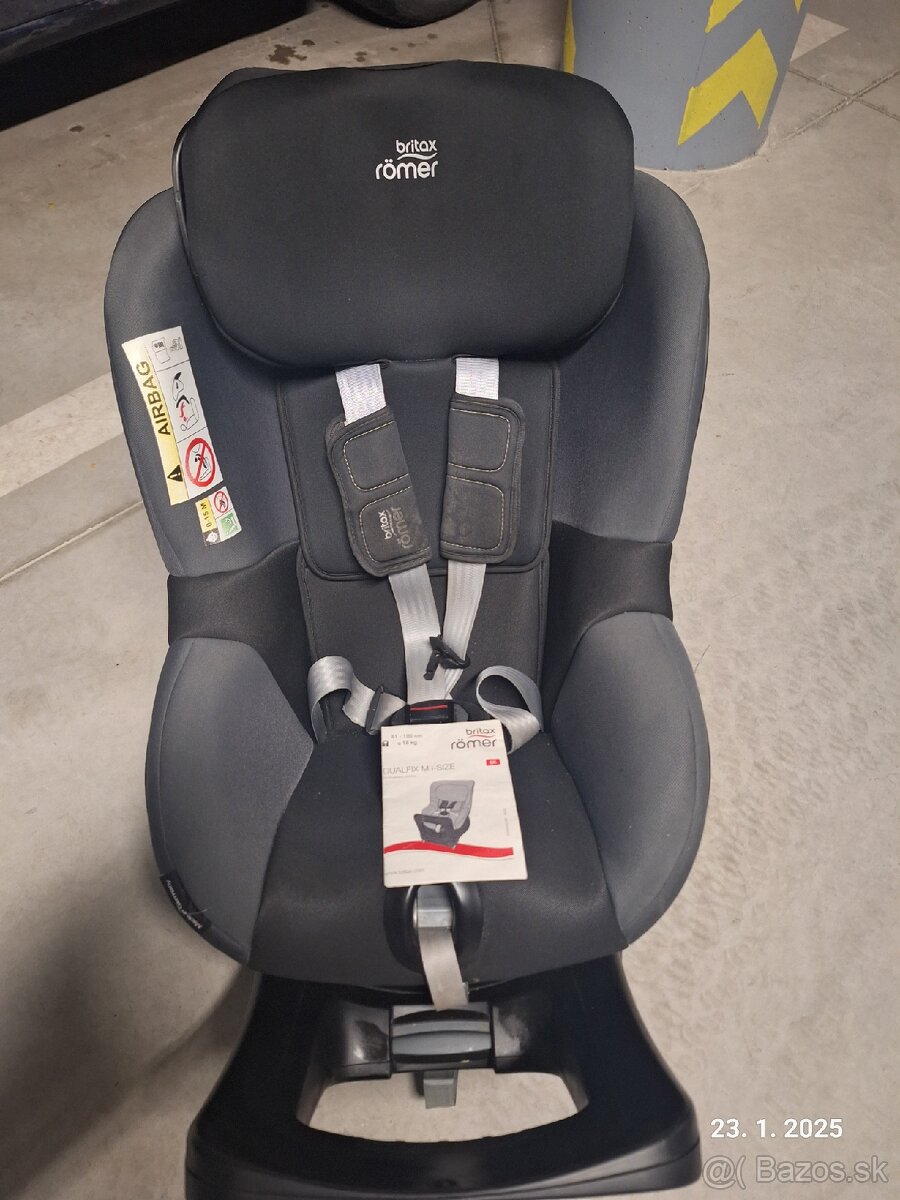 Britax romer dualfix m-isize