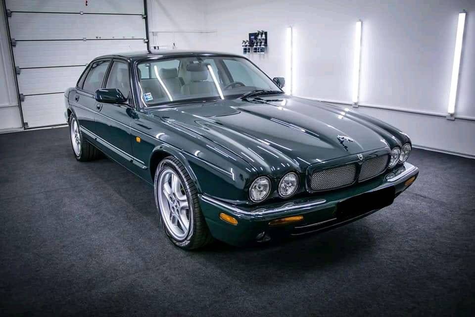 JAGUAR XJR 4.0 V8 Supercharged