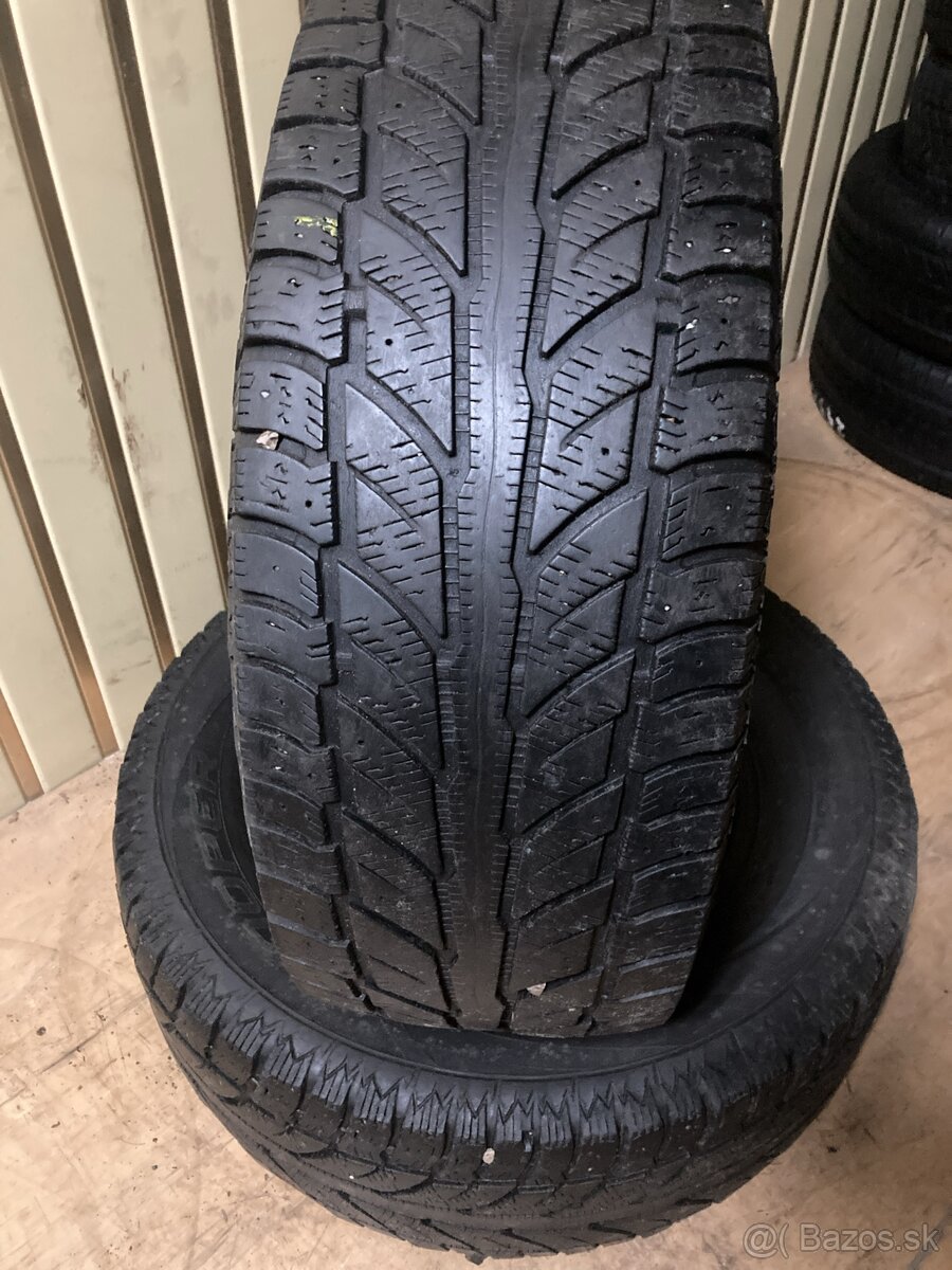 Zimné pneu 265/65R17 viem aj prezuť