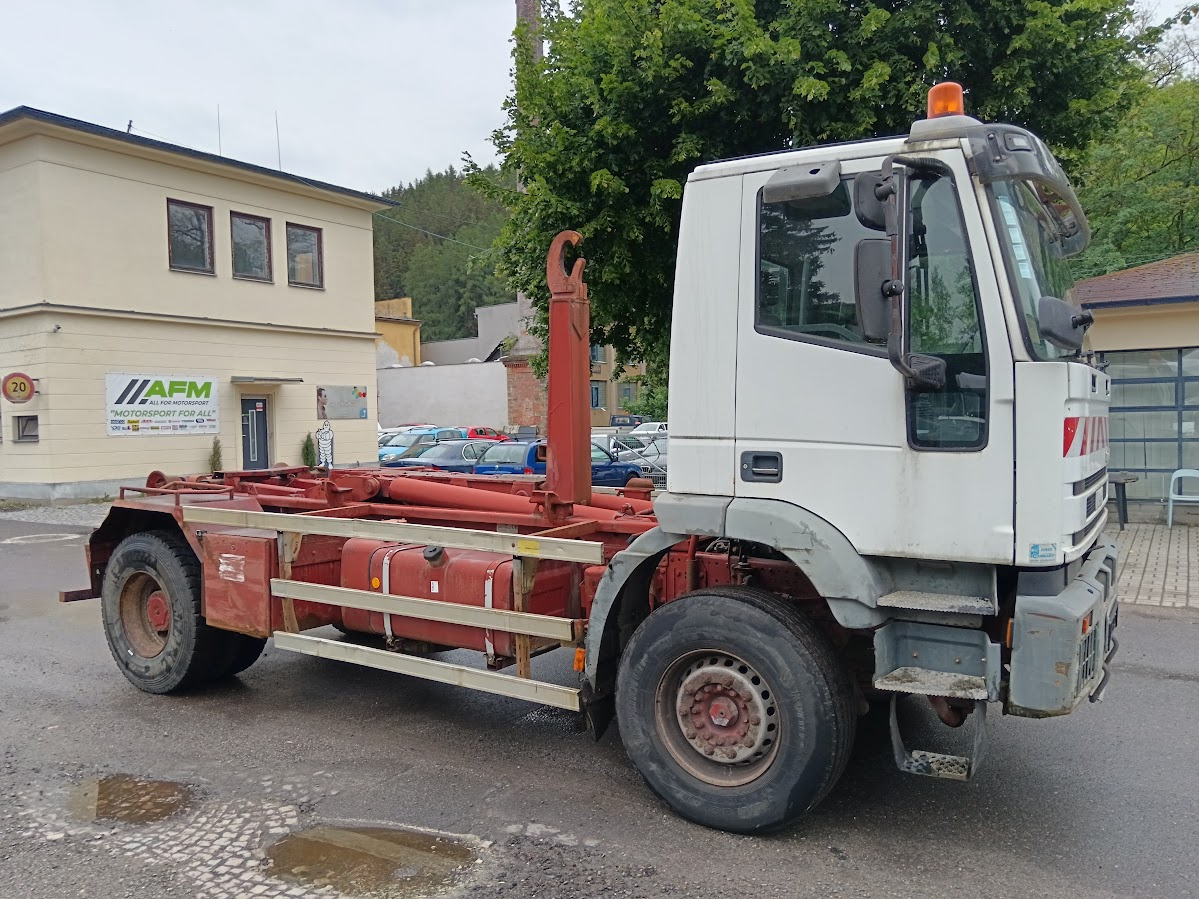 IVECO EUROTRAKKER 190E27 NOSIČ KONTEJNERŮ 10 T -