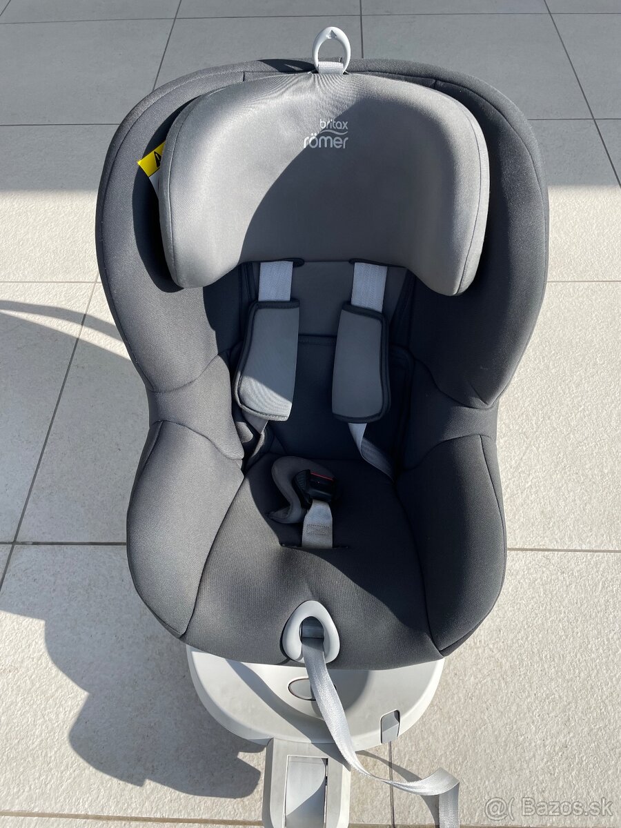 Autosedačka Britax Romer DualFix 2019