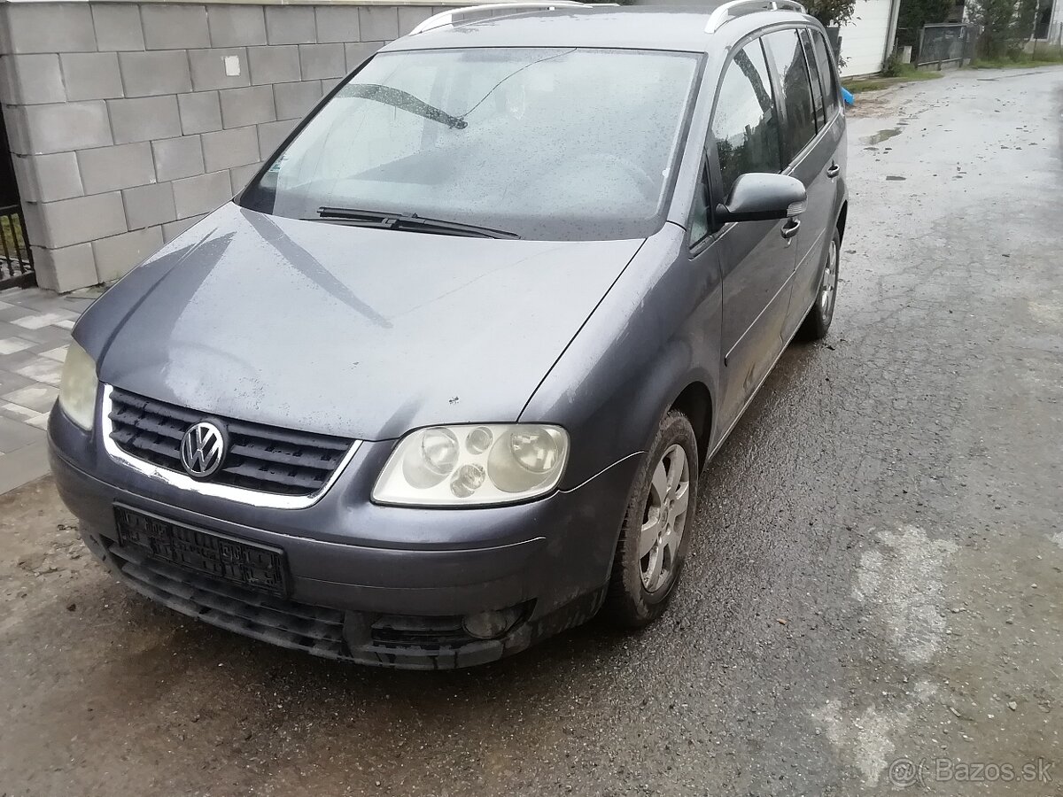 Rozpredám volkswagen touran 2,0 tdi 103 kW 6 speed