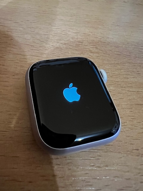 APPLE WATCH 9 41mm Aluminum ceramic case