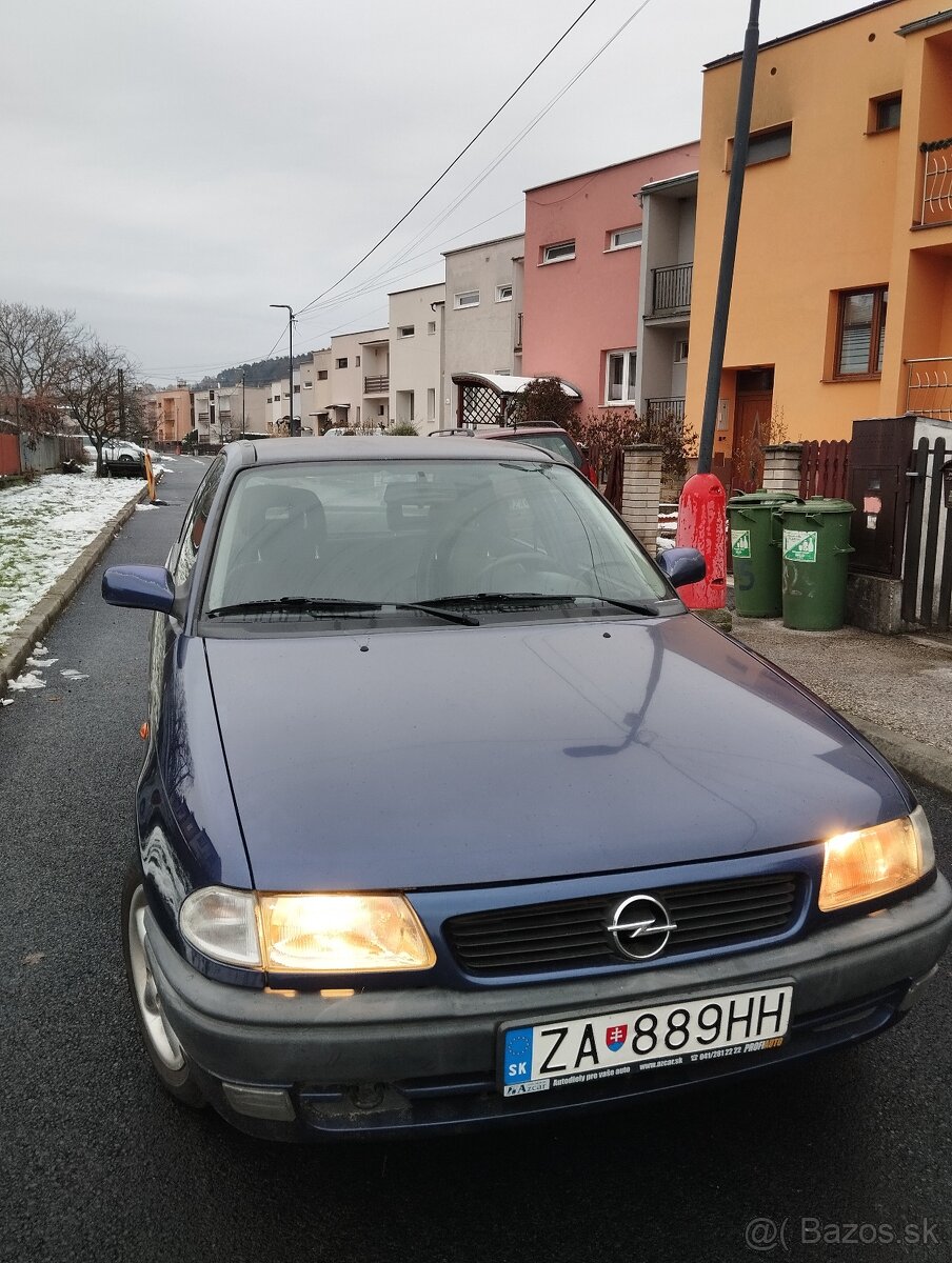 Opel Astra F