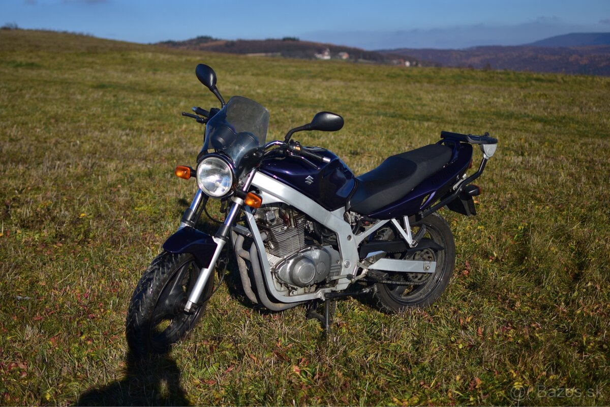 Suzuki GS500 + kufor GIVI