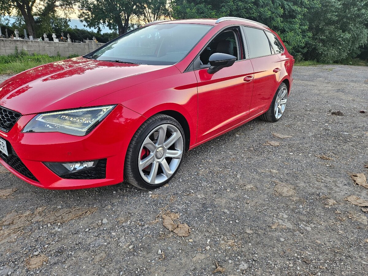 Seat leon FR ST 1.8Tsi M6 300ps Cupra Look