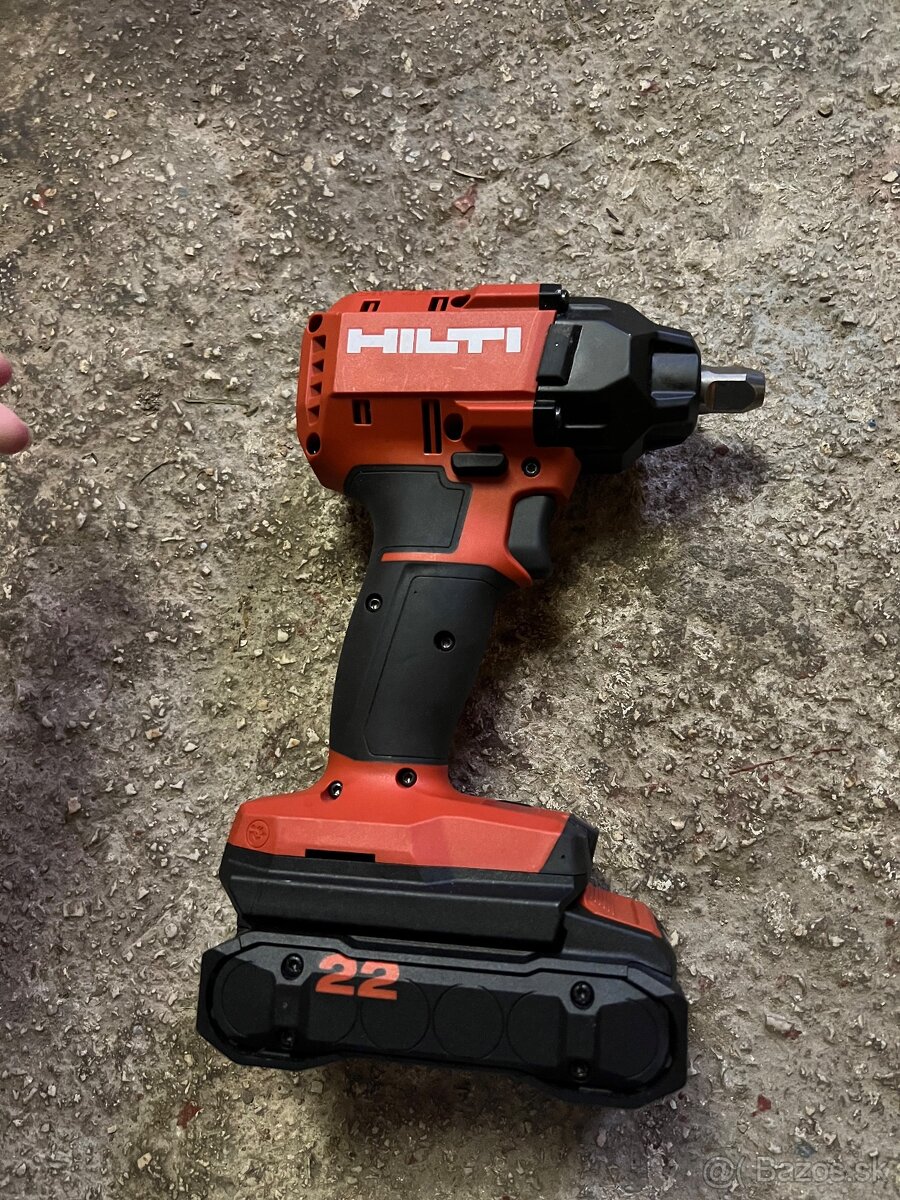 Predám nový Aku rázový uťahovač hilti SIW 4AT-22 1/2"