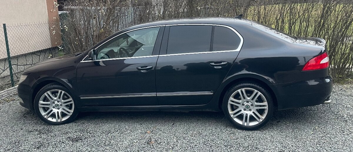 Škoda Superb 3.6 V6 DSG 4x4 LPG