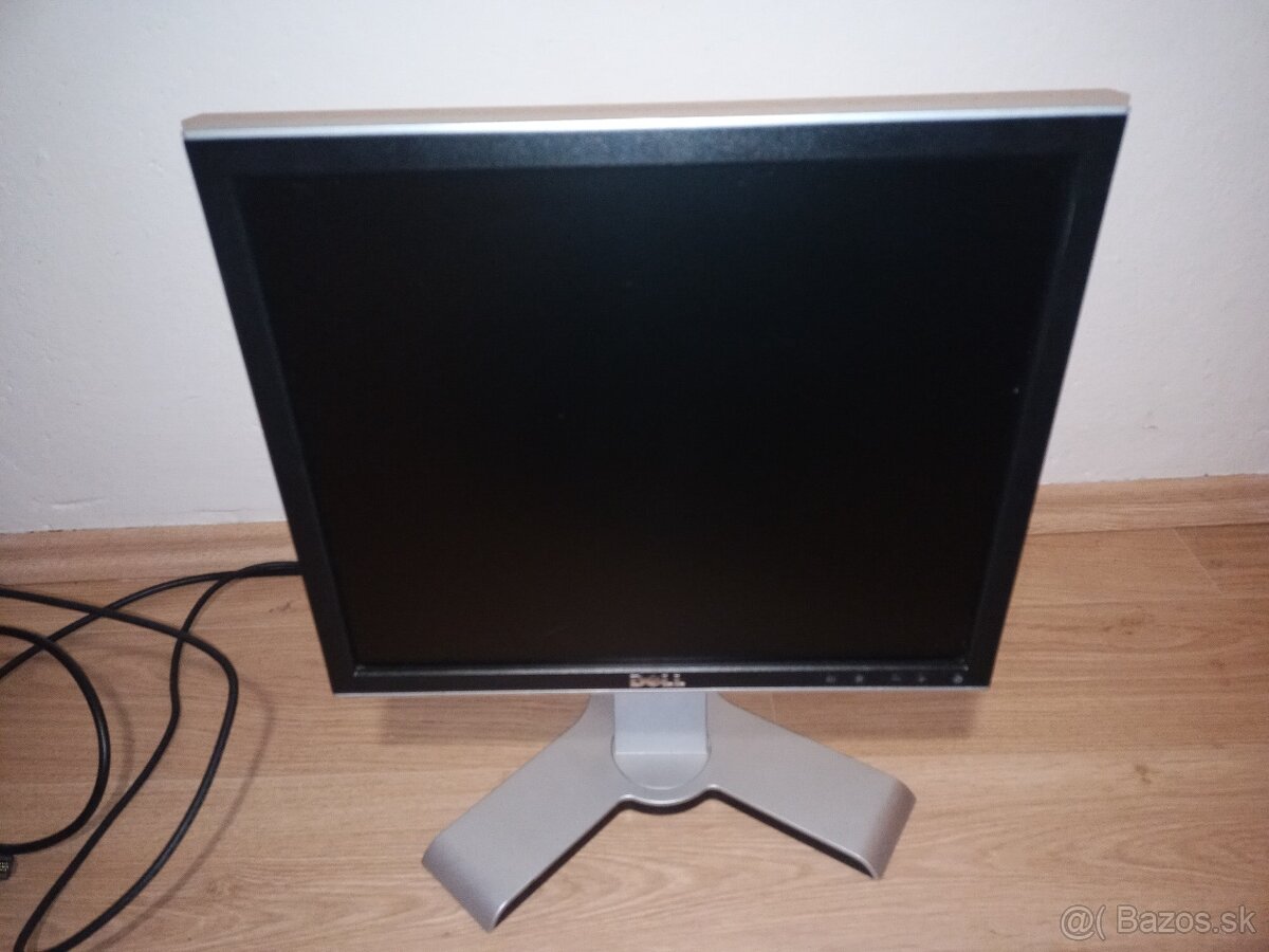 Predám 17" LCD monitor DELL P1708FPt