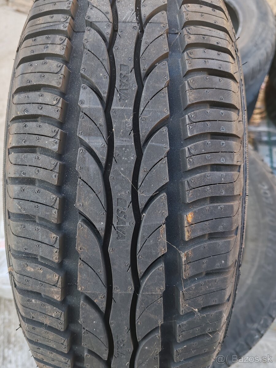 195/55 R15 Sava