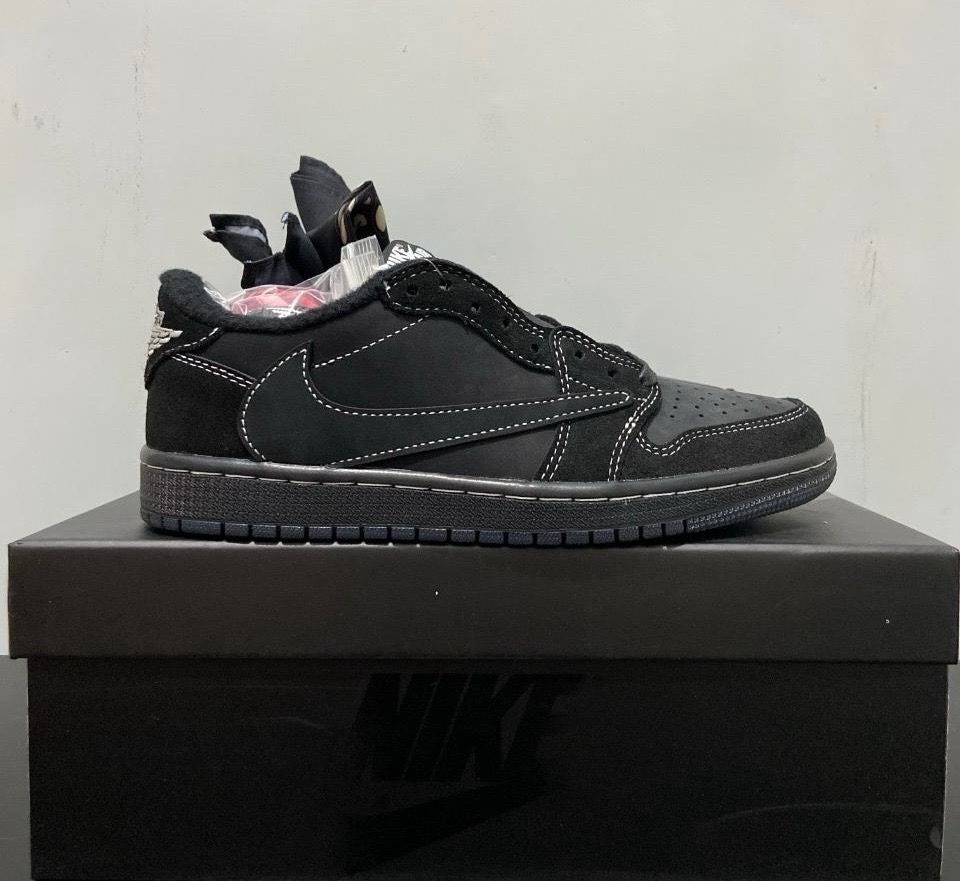 JORDAN 1 RETRO LOW OG SP "TRAVIS SCOTT BLACK PHANTOM"