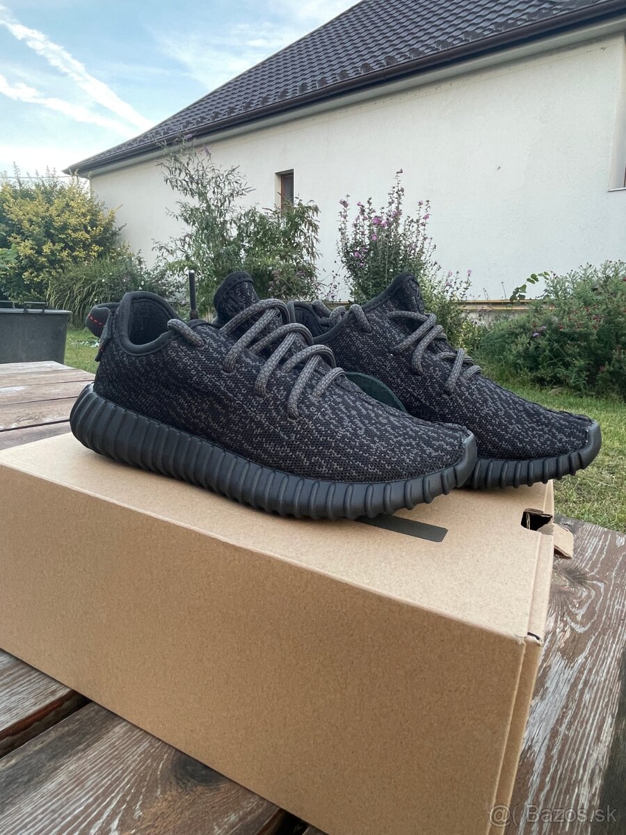 Yeezy 350 Pirate Black