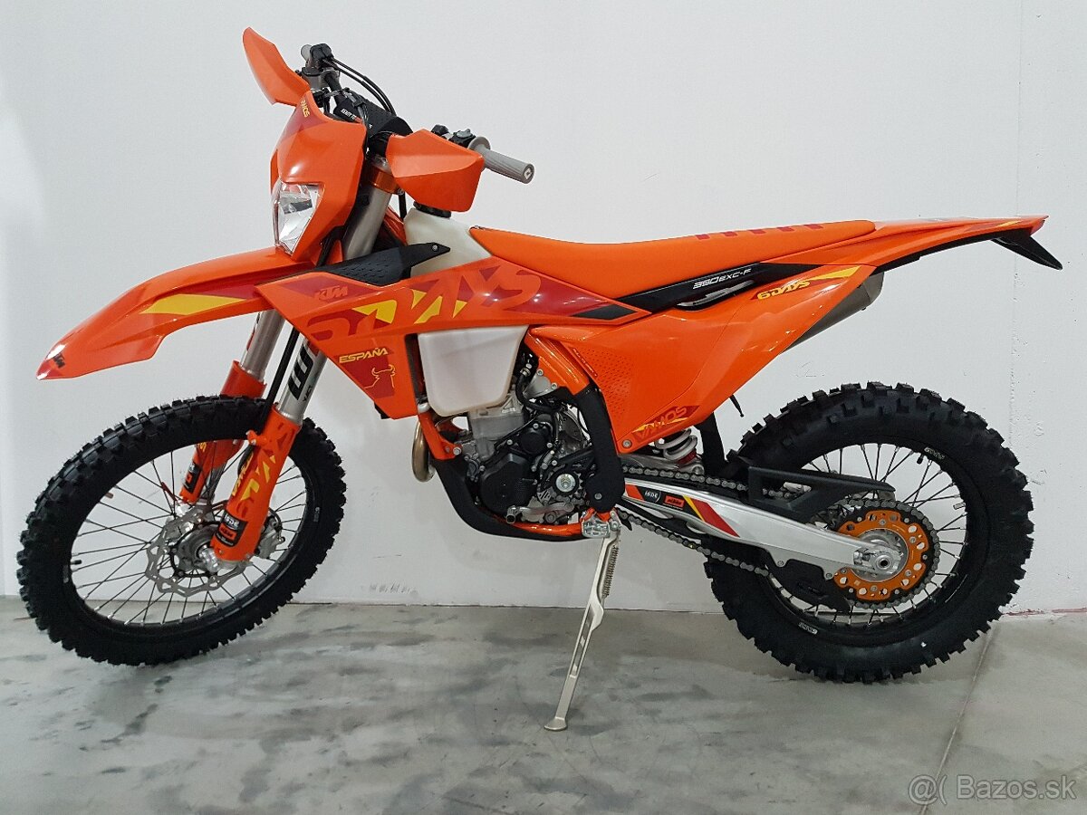 KTM 350 EXC-F Six Days 2025 REZERVOVANA