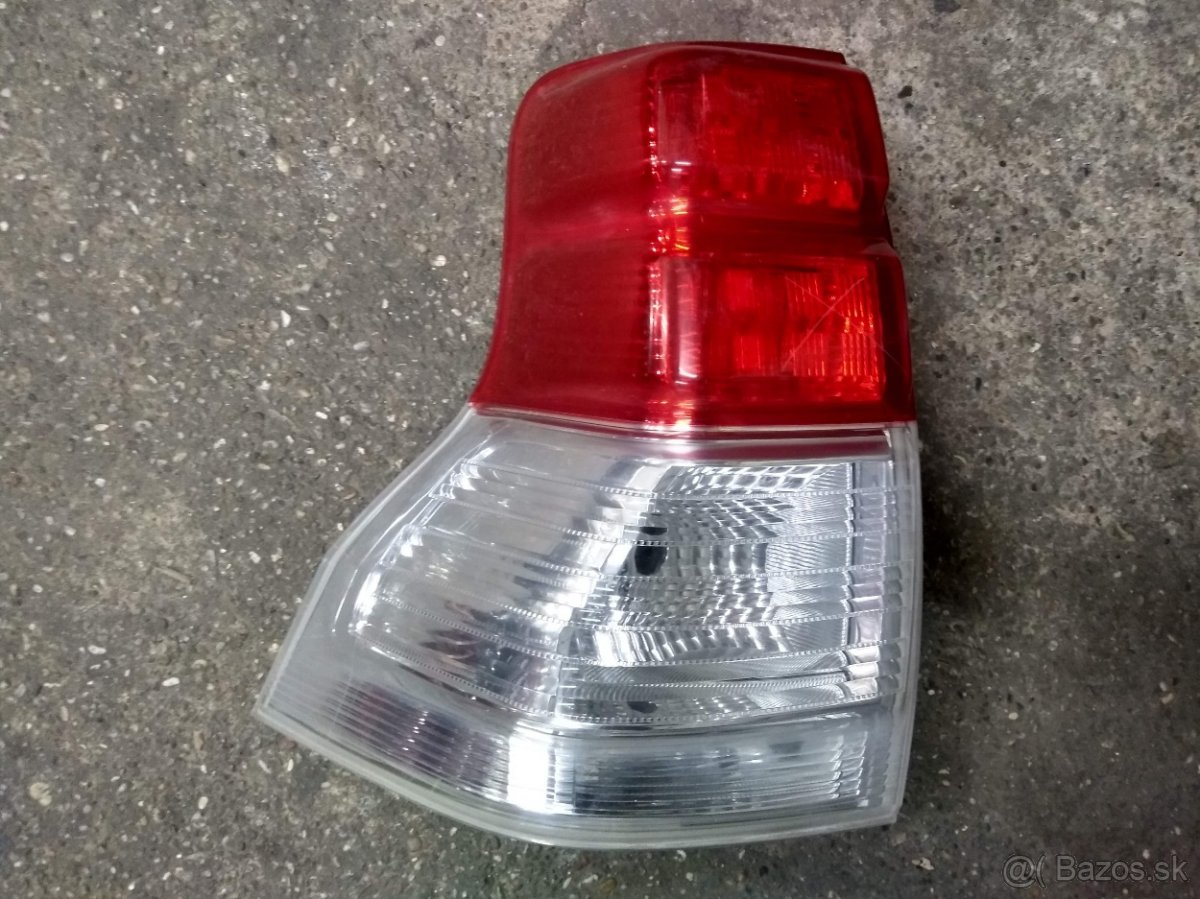 Toyota Land Cruiser Prado 2009-13 (J150) - zadna lava lampa