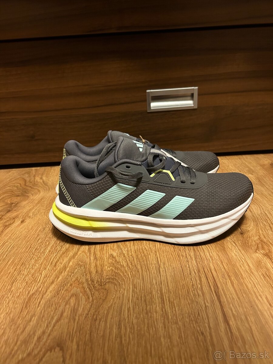 Bežecká obuv adidas Galaxy 7