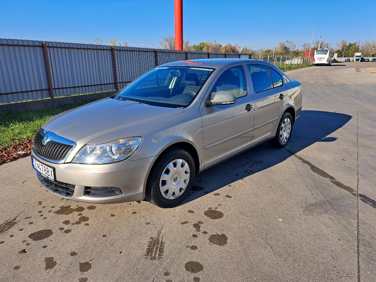 Škoda Octavia, 1,6 diesel, 77 kw, 104.000 km, rv 2011