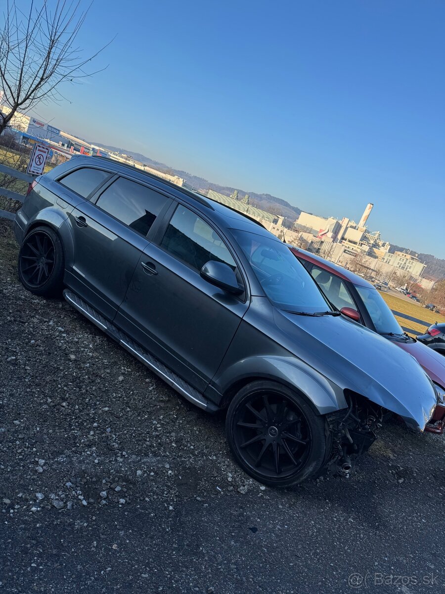 Audi Q7 3.0 TDi 180 KW Rozpredam /Komplet