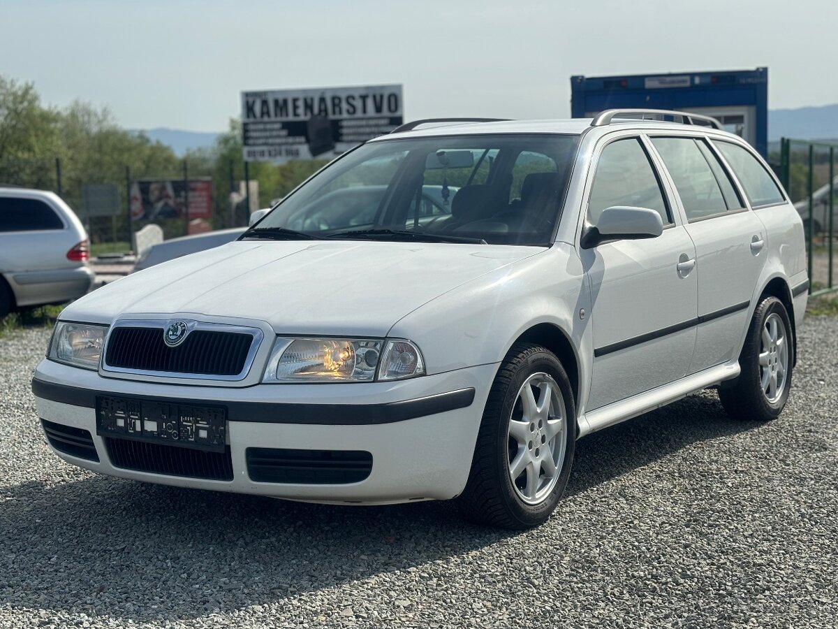 Škoda Octavia Combi 1.8 T TOUR