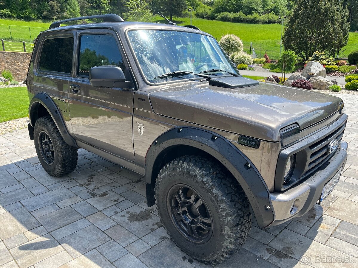 LADA NIVA