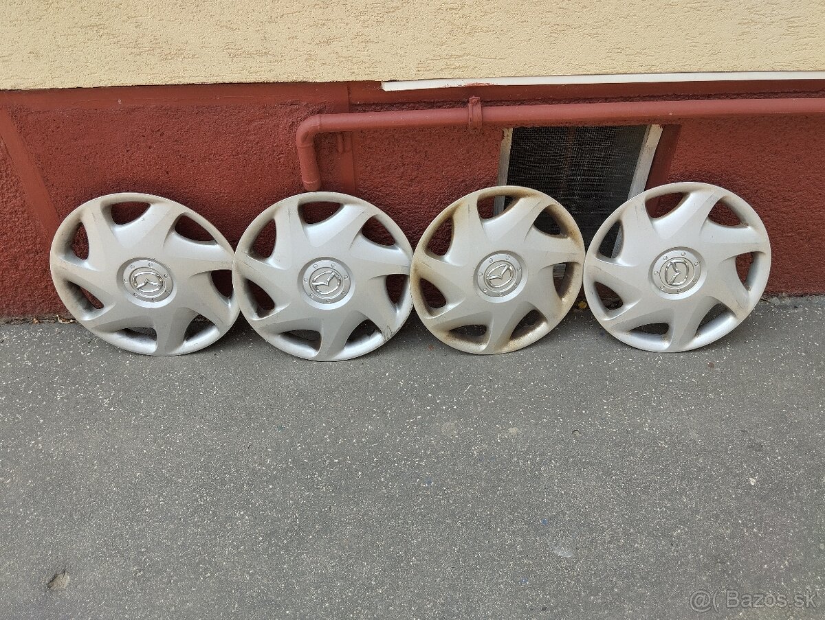 Puklice Mazda 15"