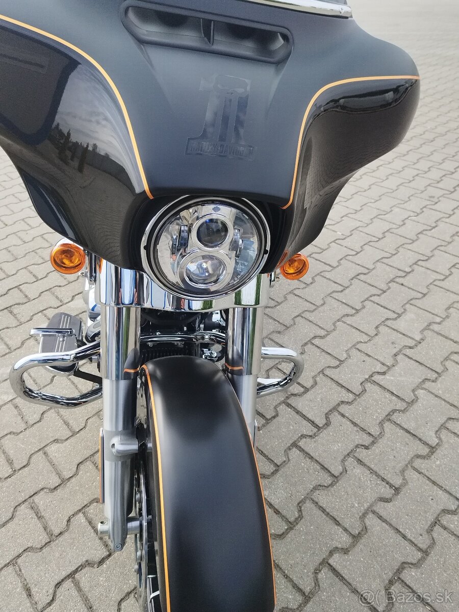 Harley Davidson Street Glide Special