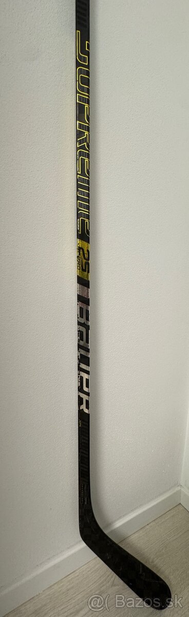 Predám hokejku Bauer Supreme 2S PRO