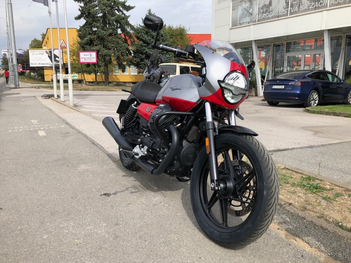 Moto Guzzi V7 STONE CORSA E5 - Zľava 1.453 €