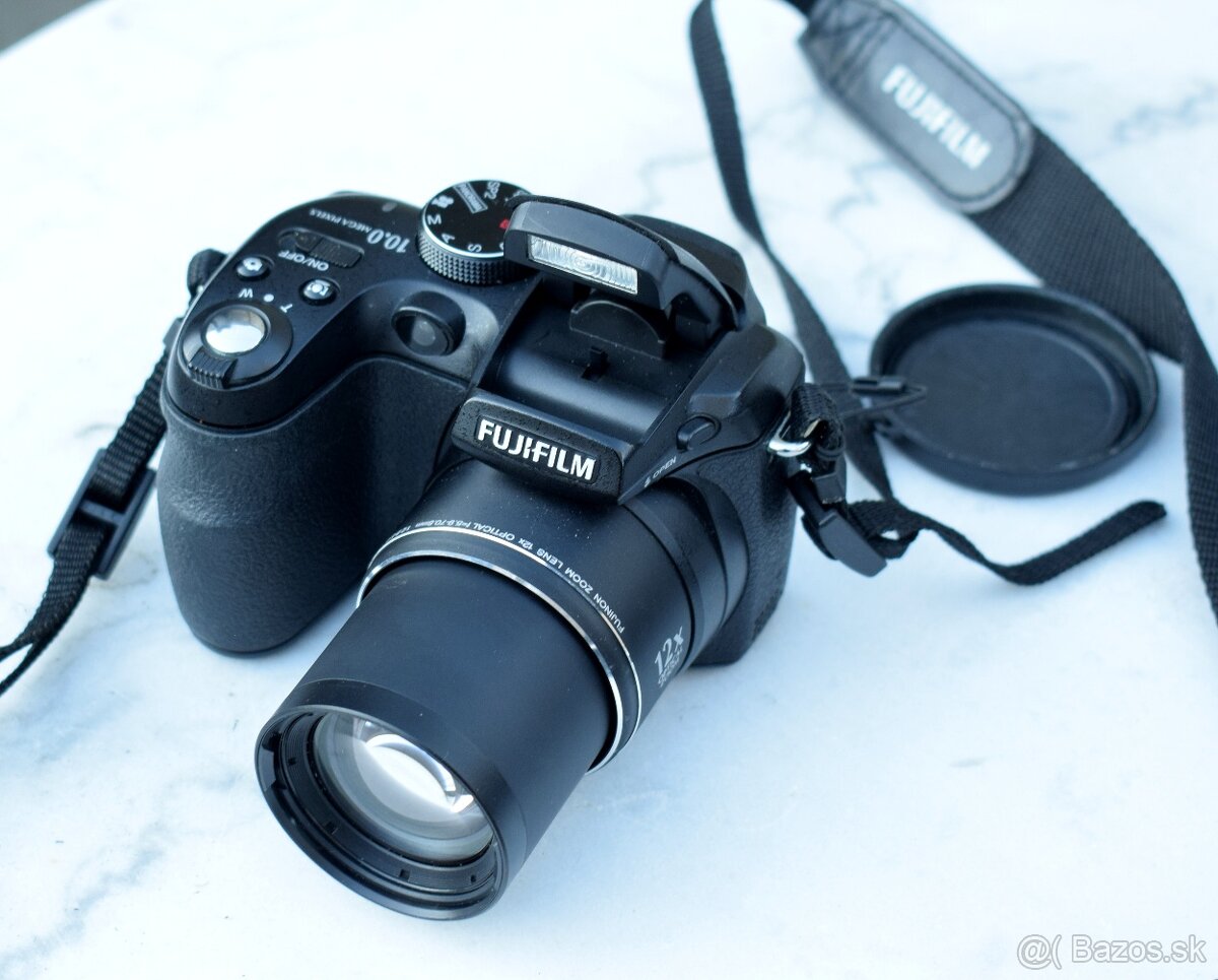 FujiFilm FinePix S1000 - 10 mpx