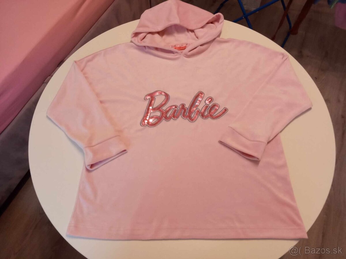 NOVÁ SAMETOVÁ MIKINA"BARBIE"č.L(42-44)=LEN ZA 5€+PONOŽKY