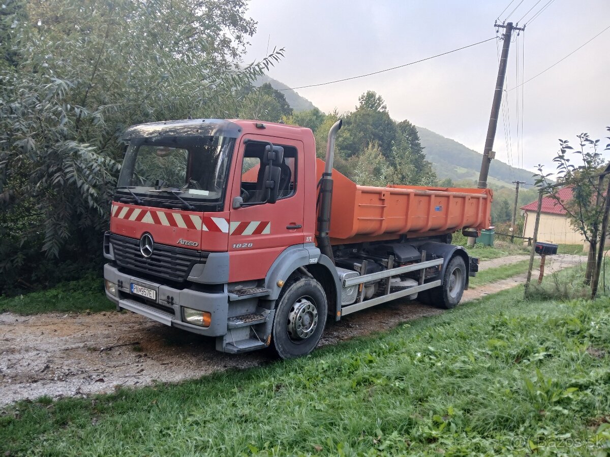 Hakovy nosic MB ATEGO 1828