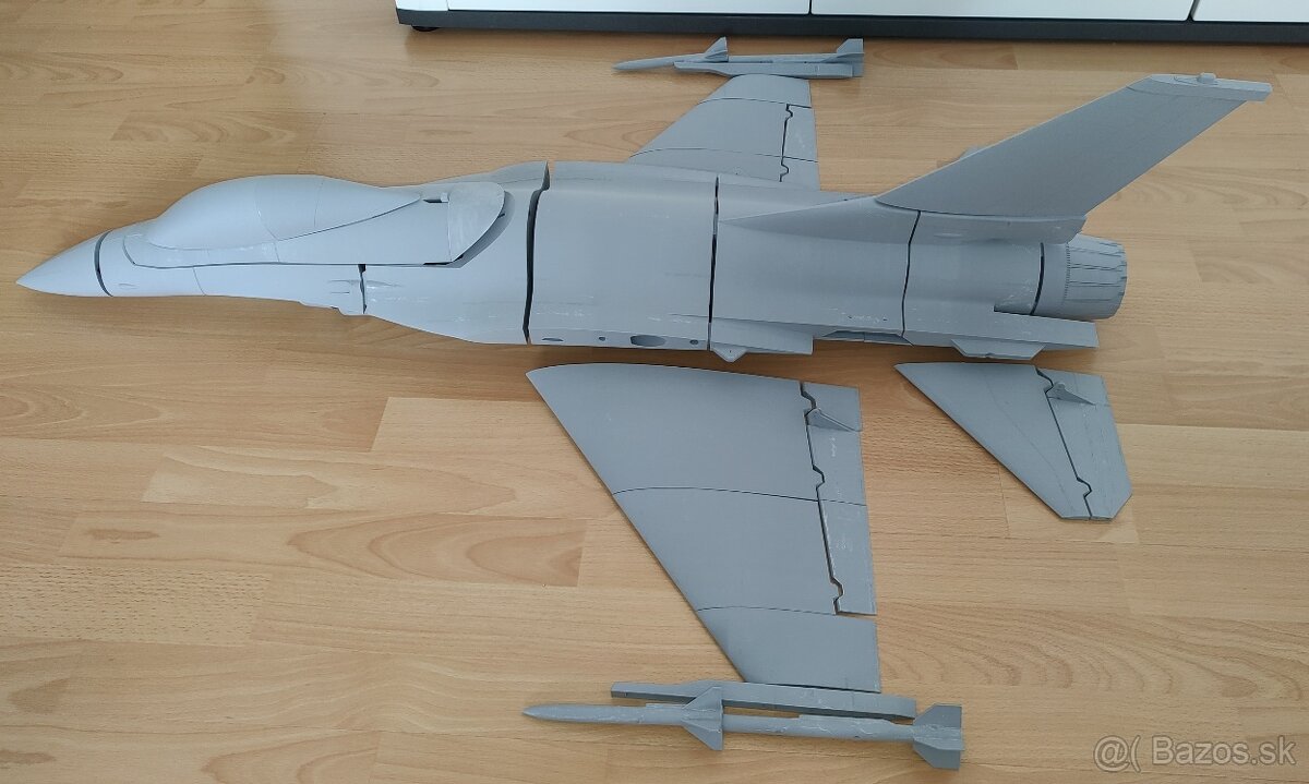 F - 16 Falcon ,RC lietadlo