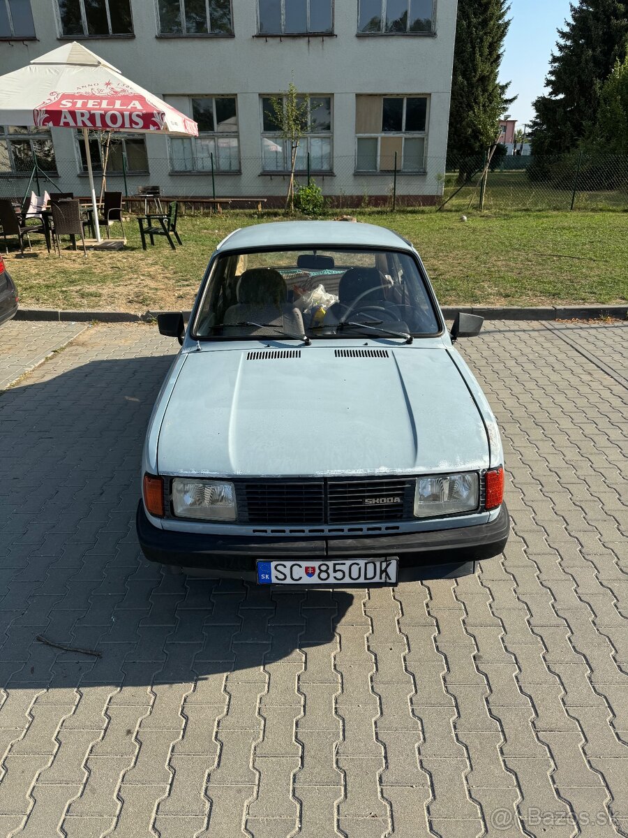 Škoda 120 L