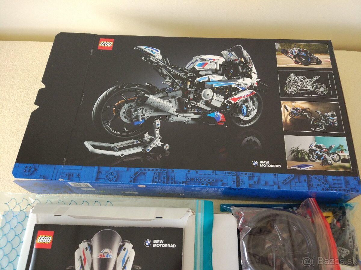 LEGO® Technic 42130 BMW M 1000 RR