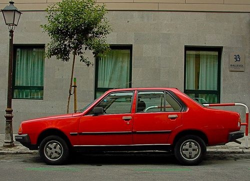 Renault 18 sedan Dvere