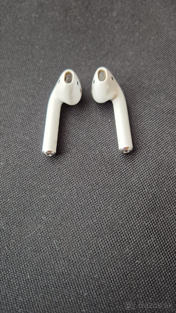 Predám Airpods bez nabíjaceho púzdra