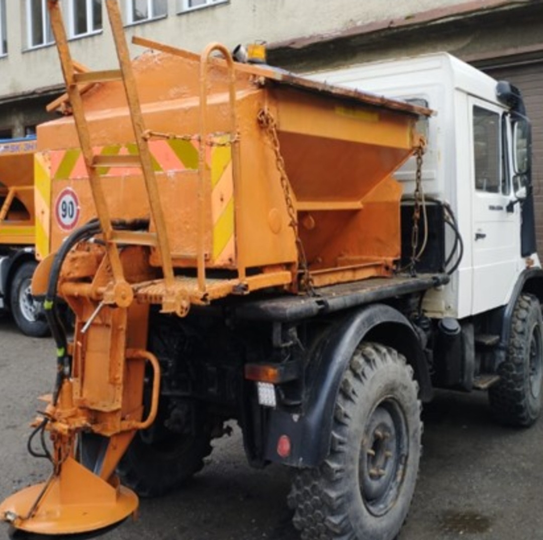 Mercedes Unimog U90 408/10