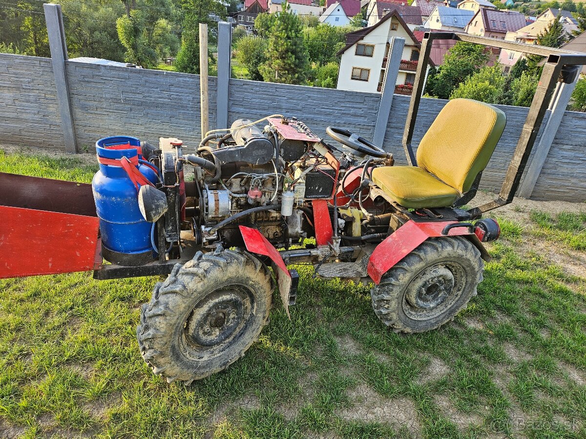 Malotraktor 4x4