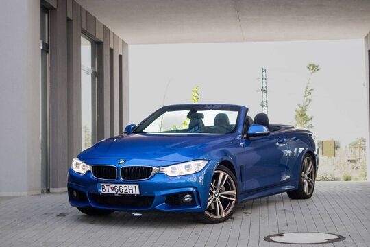 BMW Rad 4 Cabrio 435i M Sport A/T