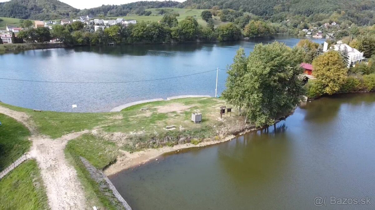 Stavebný pozemok /500 m2/ Banský Studenec