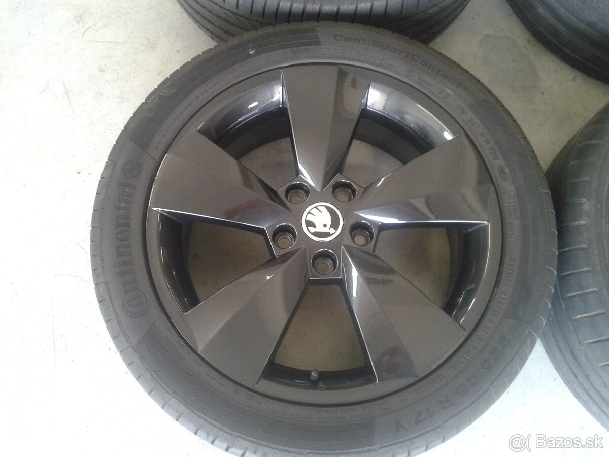 Predam ALU 5x112 R17 6,5J ET38 Original SKODA