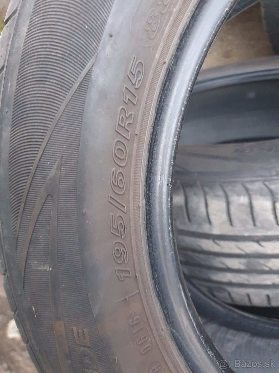 PREDAM LETNE PNEU 195/60R15....