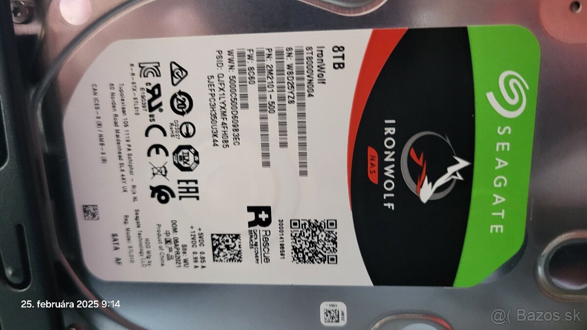 Predám HDD ironWolf 8TB