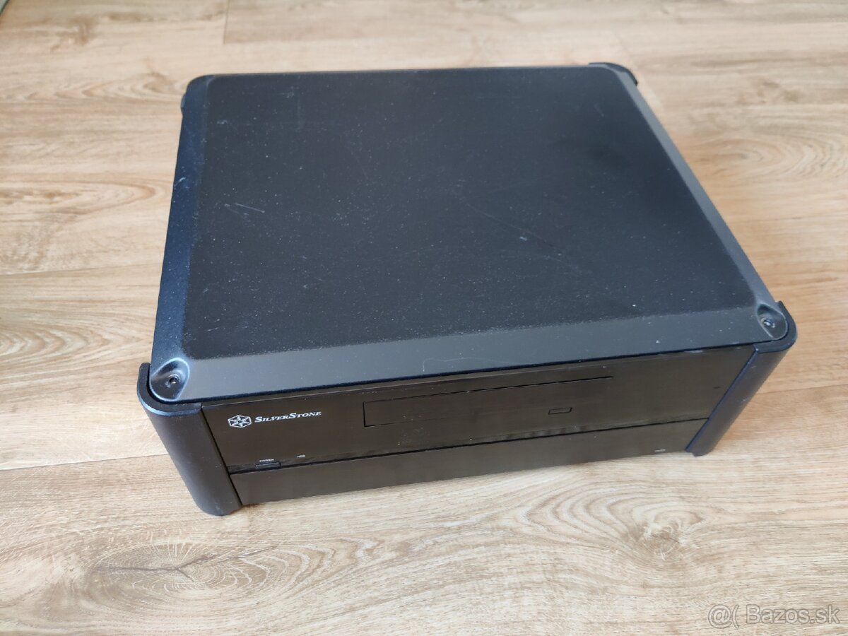 Silverstone DB02B HTPC pc skrinka