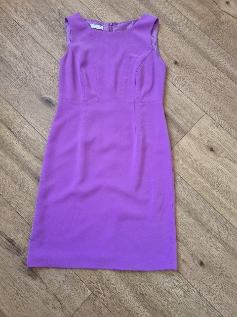 fialové púzdrové šaty veľ. 40